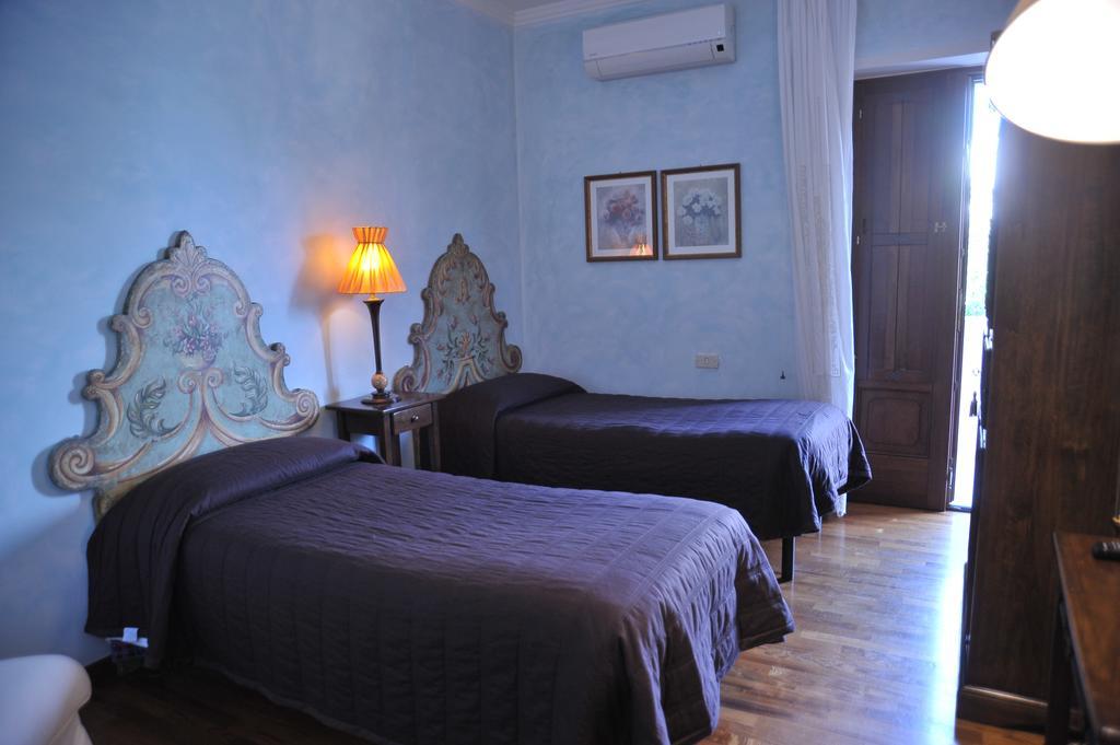 Relais Casabella Pension Martina Franca Buitenkant foto