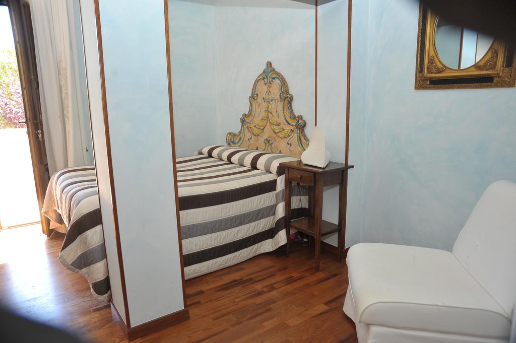 Relais Casabella Pension Martina Franca Buitenkant foto