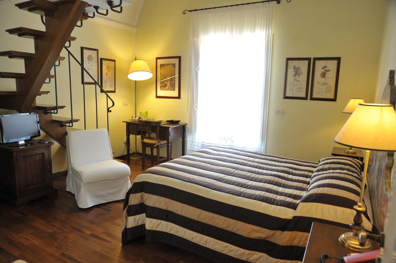 Relais Casabella Pension Martina Franca Buitenkant foto